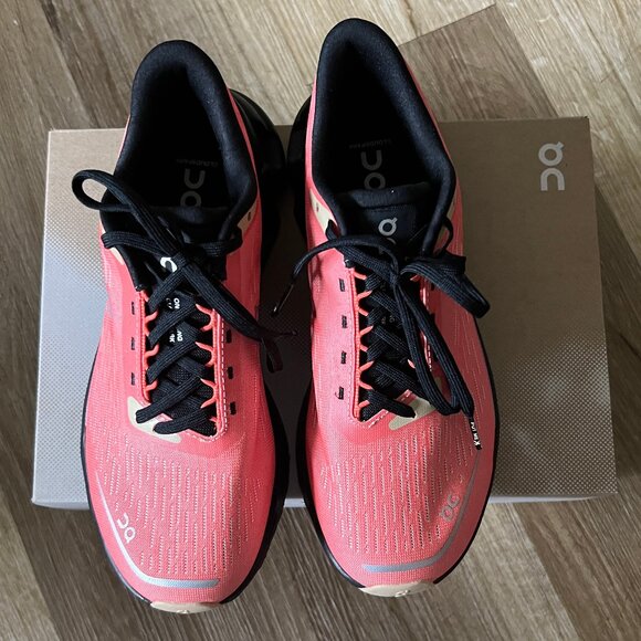 NWT On Running Women's Cloudspark - Picture 5 of 5